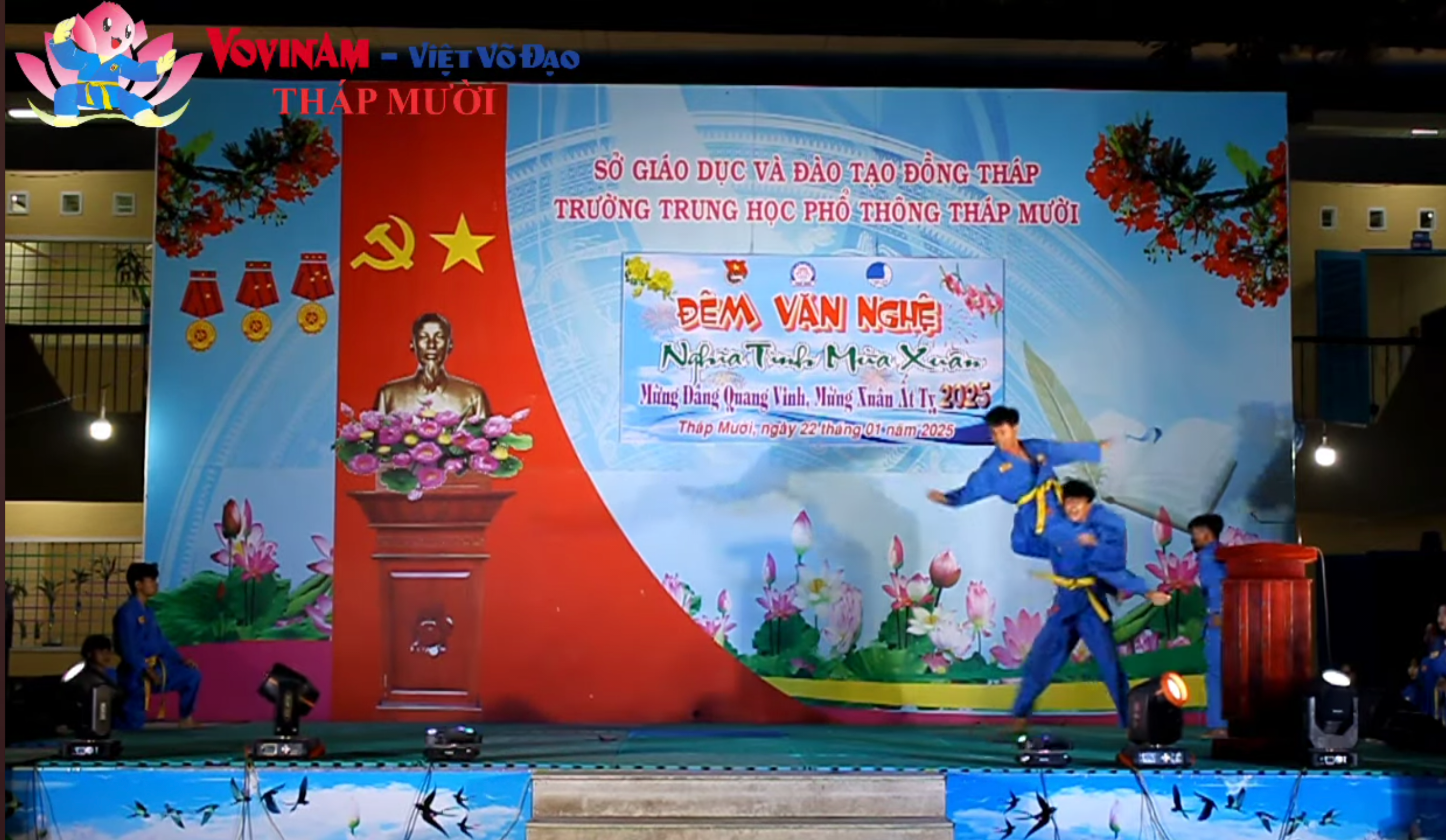 Biểu Diễn Mừng Xuân 2025 Tại Trường THPT Tháp Mười