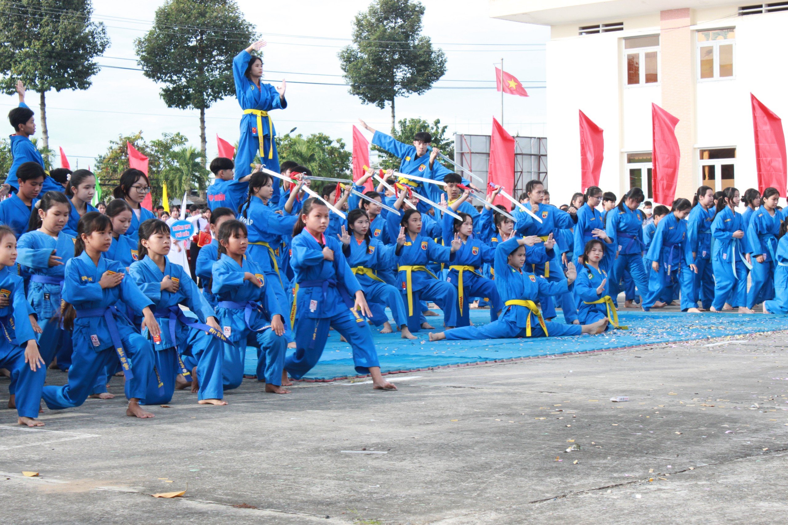 Bài Đồng Diễn Lễ Khai Mạc Hội Khỏe Phù Đổng Vovinam huyện Tháp Mười năm 2023